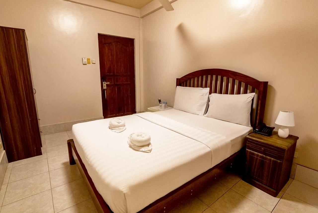 Kiwi Hotel Cebu Zewnętrze zdjęcie