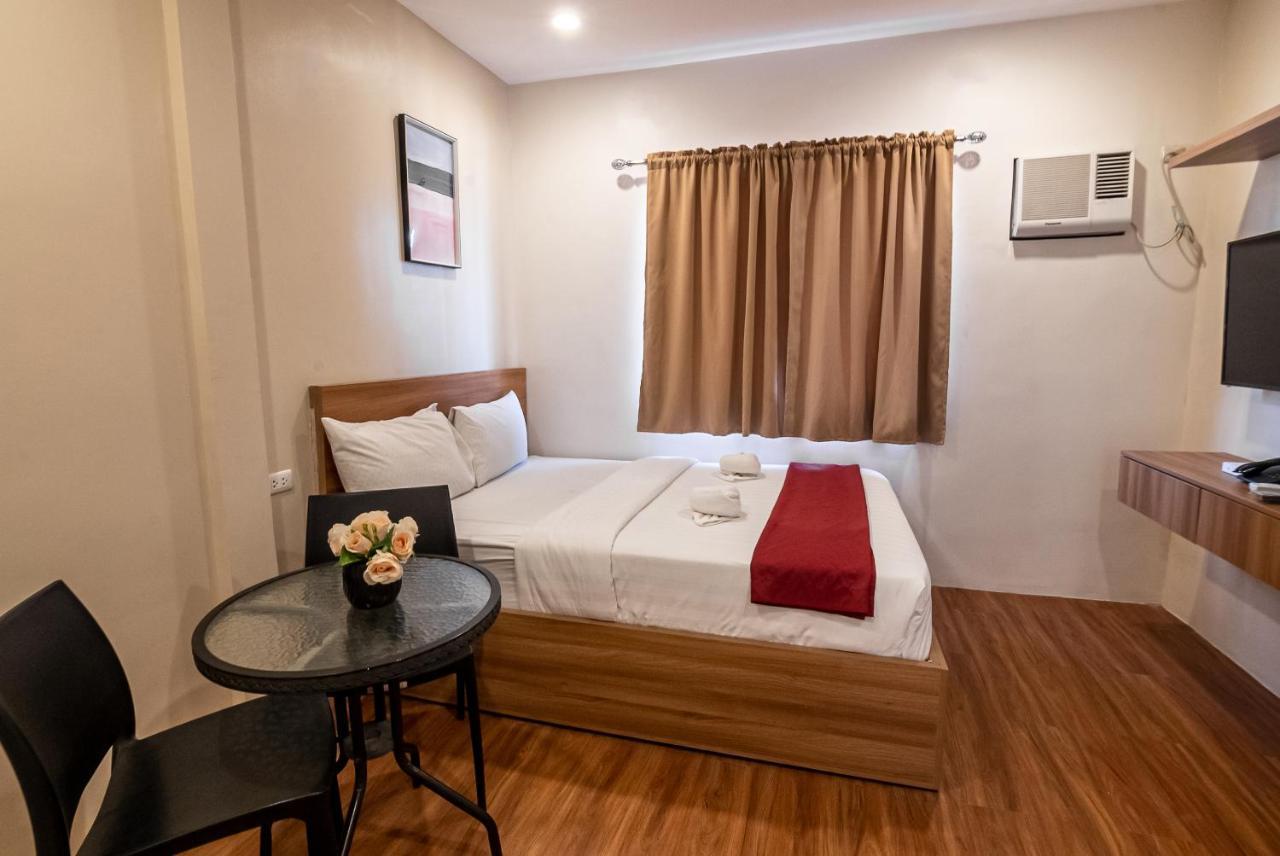 Kiwi Hotel Cebu Zewnętrze zdjęcie